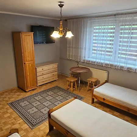 Pod Debami Farm stay *